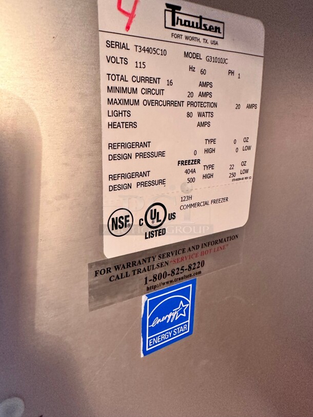Late Model! Traulsen G31010 77 inch G Series Solid Door Reach-In Freezer with Left / Right / Right Hinged Doors 115 Volt Tested and Working! - Image 5 of 5