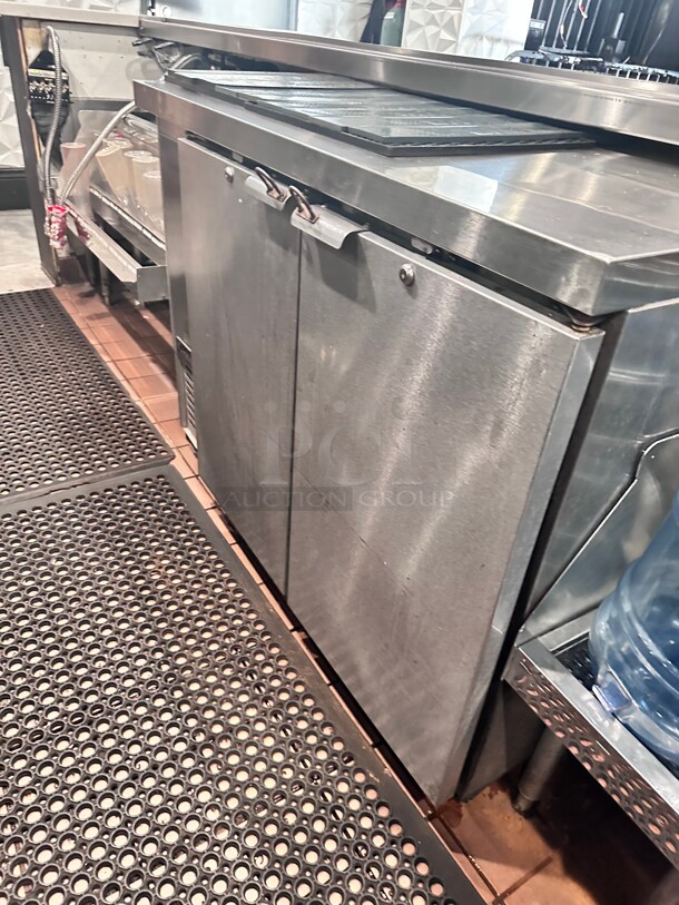 Continental SW48N-U 48 inch W Undercounter Refrigerator w/ (2) Sections & (2) Doors, 115v Wokring - Image 2 of 4