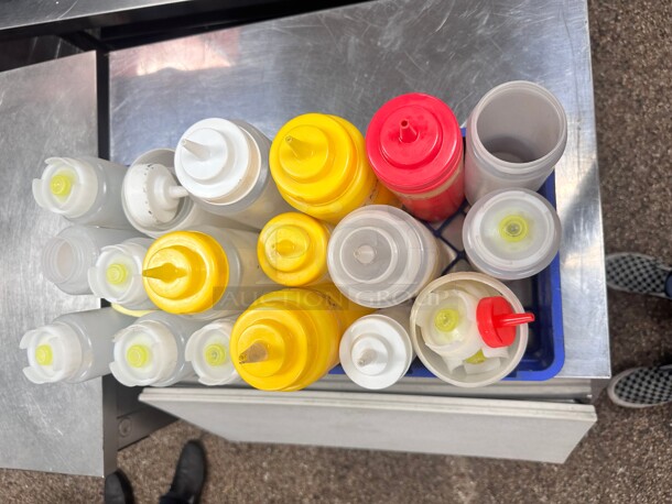 One Lot Of Kitchen Plastic Squeeze Bottles - Image 7 of 7