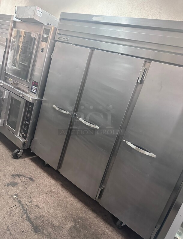 Certified Working Beverage Air Three Door Refrigerator 115 Volt - Image 6 of 7