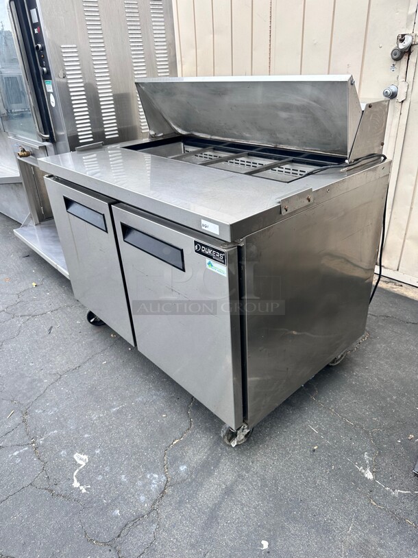 Dukers DSP48 48 inch Commercial Food Prep Table 115 Volt Working - Image 11 of 11