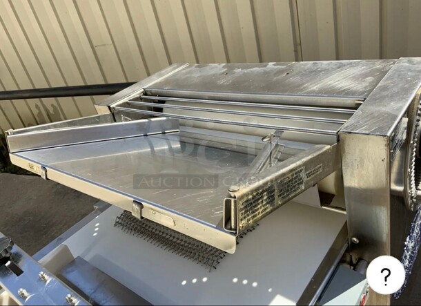 LVO Dough sheeter roller moulder SM24 French bread Excellent Condition - Image 2 of 7