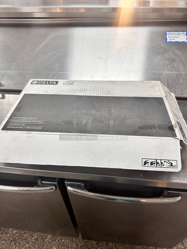 New Delta Lahara Commercial Bathroom Faucet Includes Lifetime Warranty - Image 1 of 7