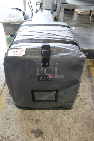4 BRAND NEW! Rubbermaid ProServe Gray Insulated Food Carrying Bags w/ Black Poly Inserts. Stock Picture Used as Gallery. 4 Times Your Bid!