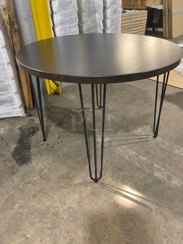 Brand New! Red Oak 42 Inch Round 1.5" Thick BUTCHER BLOCK Style Walnut Finish Dining Table! On Heavy Duty Metal Legs!  - Image 3 of 8