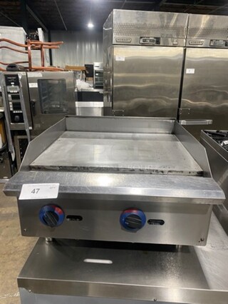 Commercial Countertop Natural Gas Powered Flat Top Griddle! With Back And Side Splashes! All Stainless Steel! On Small Legs!