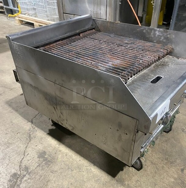 Southbend Stainless Steel Commercial Natural Gas Powered Char Broiler Grill! - Image 2 of 9