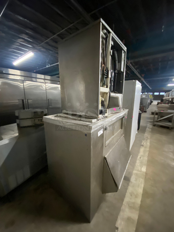 Hoshizaki Commercial Ice Maker Machine! On Commercial Ice Bin! All Stainless Steel! NOT TESTED!  Model: KM901MAH SN: A03755E 208/230V 60HZ 1 Phase - Image 2 of 8