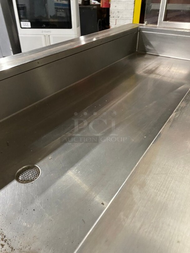 Delfield Stainless Steel Refrigerated Cold Pan Serving Counter! With Sneeze Guard! With 2 Shelves Underneath Storage! MODEL KCSC60NU SN:59213205M 115V 1PH - Image 6 of 10