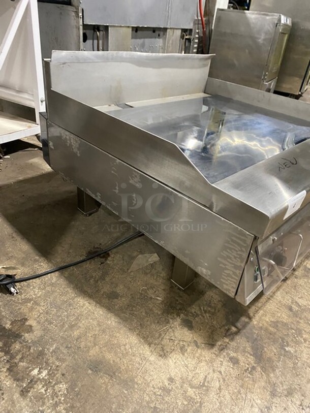 SWEET! BRAND NEW! NEVER USED! RARE FIND! Garland Commercial Natural Gas Powered Mirror Shine/Chrome Top Flat Griddle! Thermostatic Controlled! With Back & Side Splashes! Model GG36H Serial 2305100102118! On Small Legs!  - Image 2 of 9