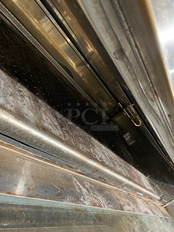 WOW! 2012 Doyon Commercial Natural Gas Powered Tripple Deck Pizza/ Baking Oven! With Shelf Storage Underneath! All Stainless Steel! On Casters! Model: PIZ6G SN: 282200000112 - Image 6 of 10