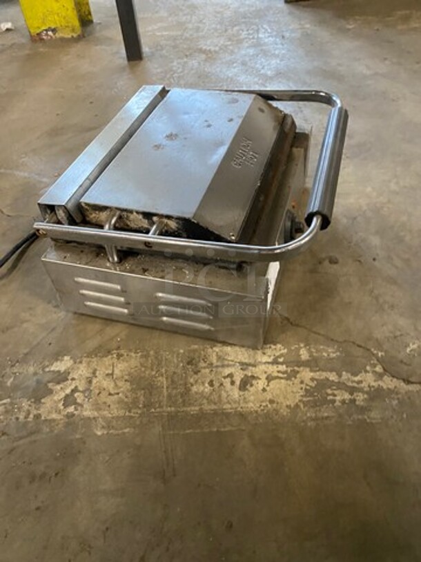 Commercial Countertop Panini/Sandwich Supremo Grill! All Stainless Steel! Press With Flat Surface! - Image 2 of 8
