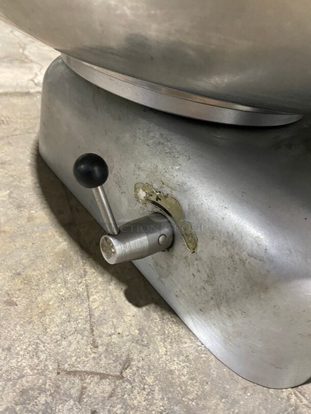 Hobart Commercial Countertop Buffalo Chopper! All Stainless Steel! Model: 84181D SN: 1916553 115V 60HZ 1 Phase! Working! - Image 8 of 9