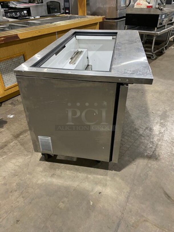True Commercial Refrigerated Sandwich Prep Table! With 2 Door Underneath Storage Space! All Stainless Steel! On Casters! Model: QA6024MB SN: 13895752 115V 60HZ 1 Phase - Image 3 of 7