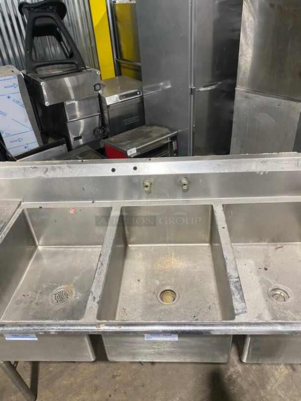 AMAZING! Duke Stainless Steel 3 Compartment Sink! With Left & Right Side Drainboards! With Backsplash! With Drain Levers! On Legs! - Image 6 of 10