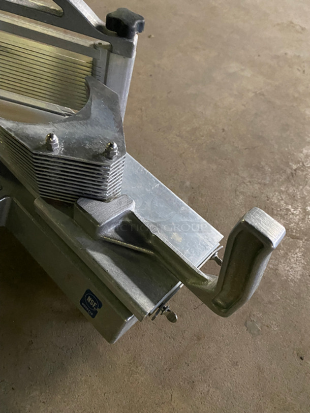 SWEET! Nemco Commercial Countertop Tomato Slicer! With Commercial Cutting Board! On Small Legs! - Image 4 of 6