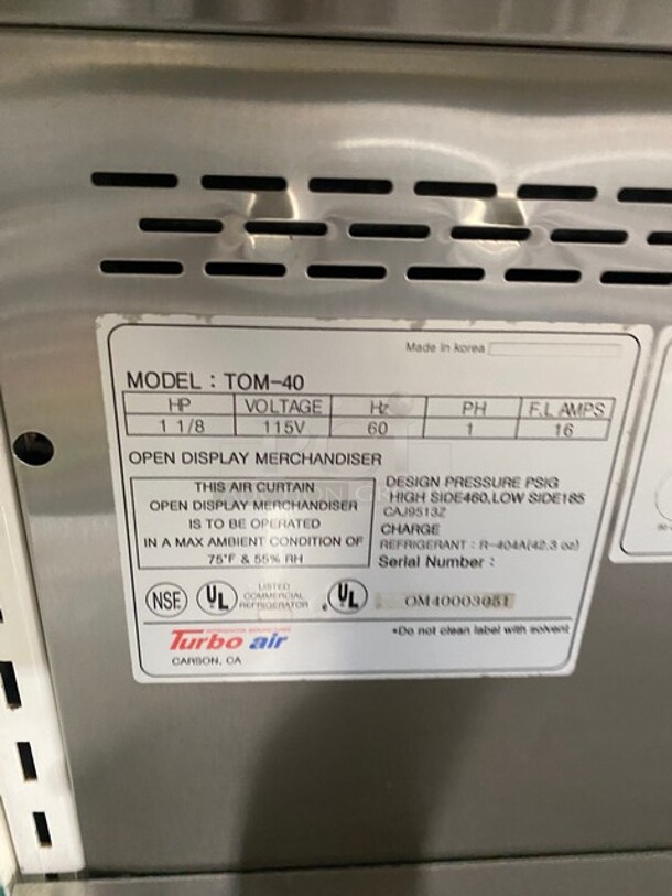 Turbo Air Commercial Refrigerated Open Grab-N-Go Case Merchandiser! With Clear Sides! Stainless Steel Body! Model: TOM40 SN: OM40003051 60HZ 1 Phase - Image 6 of 8
