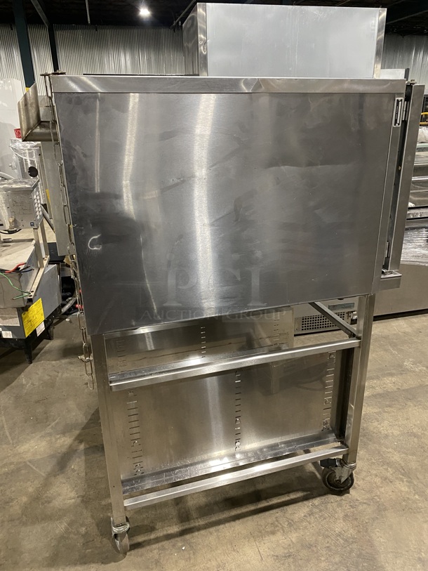 Sweet! BLODGETT Commercial Natural Gas Convection Oven W/ View Through Doors And Metal Oven Racks! On Legs! Model 100G/AA Serial 102811KJ013S 115V/60Hz/1 Phase
 - Image 3 of 11