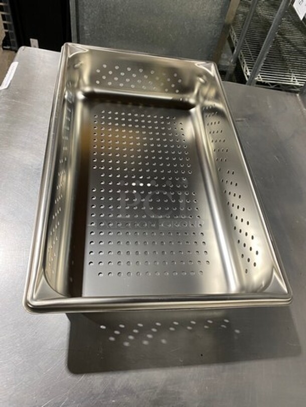 NEW! Winco Perforated Pans! 6x Your Bid! - Image 4 of 4