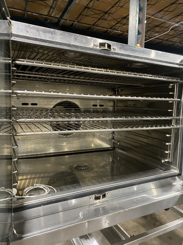 Sweet! BLODGETT Commercial Natural Gas Convection Oven W/ View Through Doors And Metal Oven Racks! On Legs! Model 100G/AA Serial 102811KJ013S 115V/60Hz/1 Phase
 - Image 6 of 11