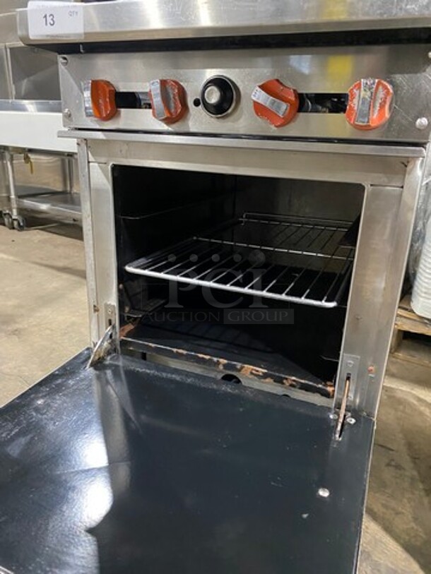 Nice! LATE MODEL! Sierra Commercial Natural Gas Powered 4 Burner Stove! With Raised Back Splash And Salamander Shelf! With Oven Underneath! All Stainless Steel! On Legs! - Image 7 of 11