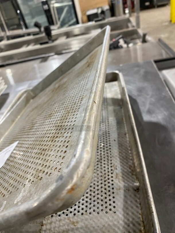 ALL ONE MONEY! Full Size Draining Pans! - Image 2 of 4