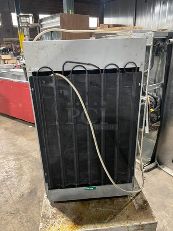 Cold Masters Counter Top Reach In Cooler! Model CT200! 115V 1 Phase! - Image 3 of 7