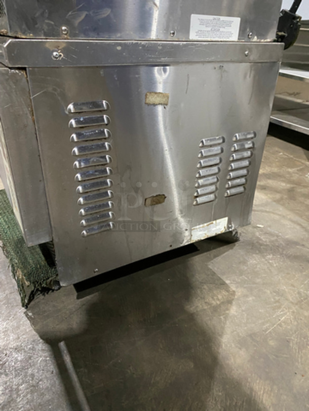 Turbo Chef Commercial Countertop Rapid Cook Oven/ Microwave Oven! All Stainless Steel! Model: NGC SN: NGCD613022 208/230/240V - Image 3 of 8