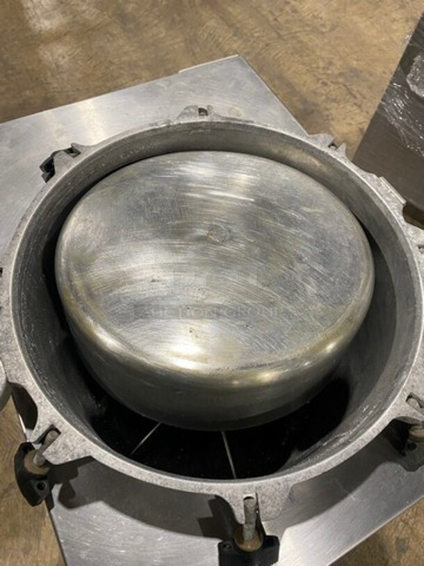 Smokaroma Commercial Electric Powered Pressure BBQ Cooker/ Smoker! All Stainless Steel! On Casters! Model: CU200F SN: 6118 208V - Image 5 of 10