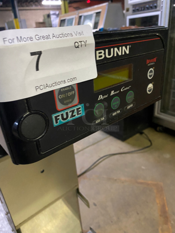 Bunn Commercial Countertop Iced Tea Machine! Stainless Steel Body! Model: ITCBDV29TRK SN: ITCB026130 120V 60HZ 1 Phase - Image 5 of 8