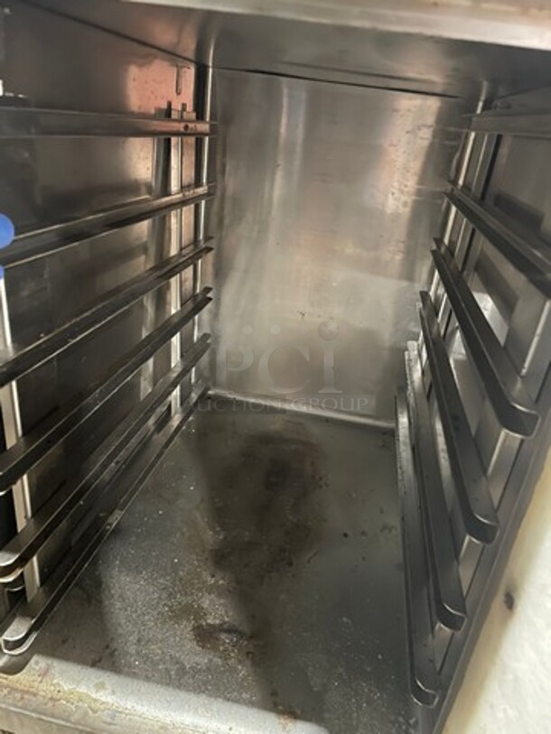 All Stainless Steel Under The Counter One Door Food Warming Cabinet! 115V 1 Phase! On Casters!  - Image 5 of 6