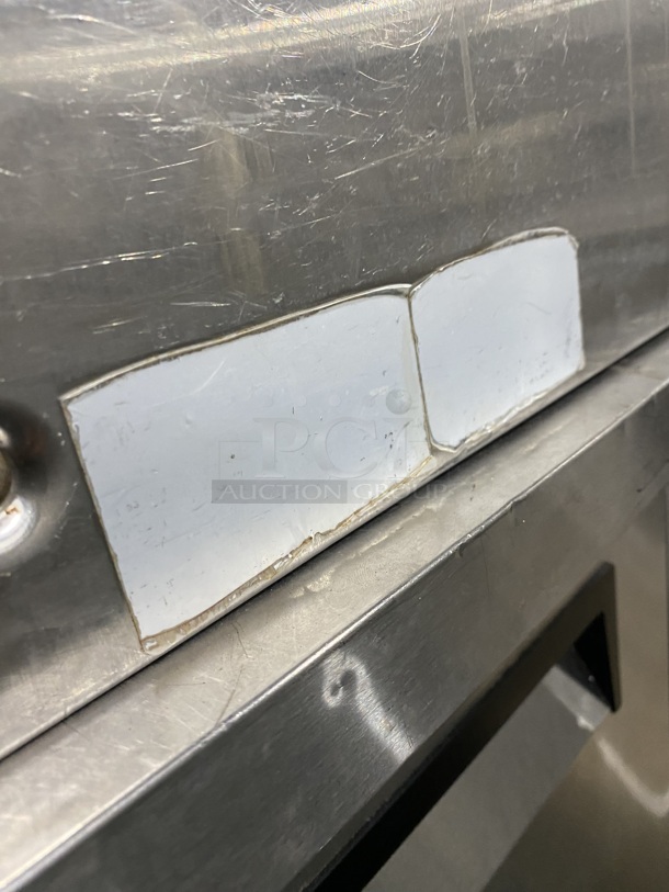 TURBOFAN MOFFAT Commercial Countertop Natural Gas Oven W/ View Through Door! Metal Oven Racks! Model G32! All Stainless Steel! - Image 7 of 8