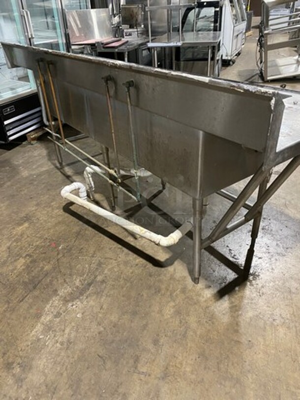 Southern Heavy Duty 4 Compartment Stainless Commercial 4 Compartment Dish Washing Sink! With Dual Side Drain Board! With Back Splash! All Stainless Steel! On Legs! - Image 4 of 10