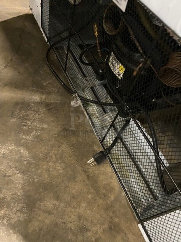 COOLTECH  Stainless Steel Commercial 2 Door Reach In Cooler Merchandiser! MODEL CTR-48SG Serial L101519 - Image 8 of 8