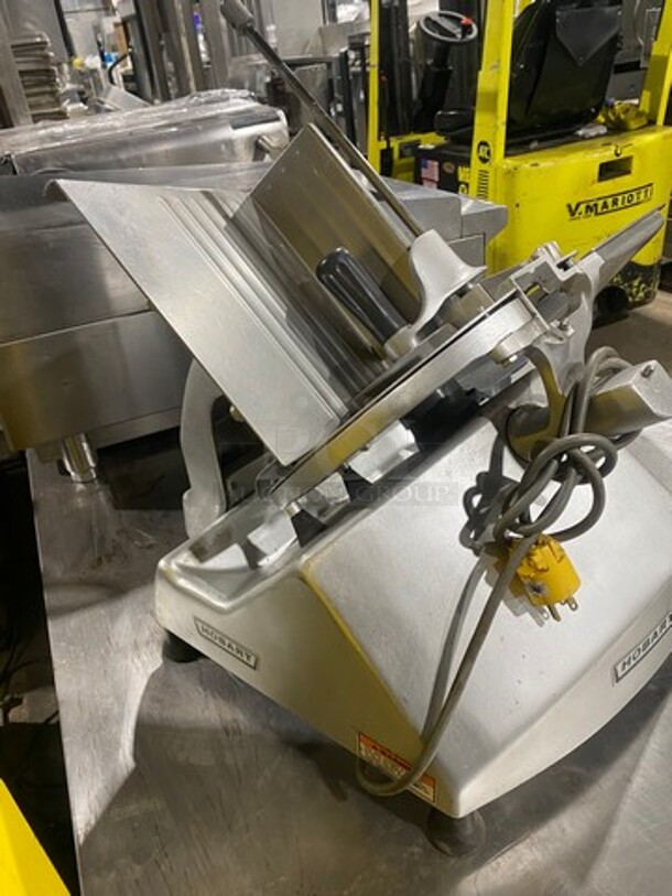 Hobart Commercial Countertop Deli/ Meat Slicer! All Stainless Steel! Model: 2812 SN: 561172365 120V 60HZ 1 Phase - Image 4 of 8