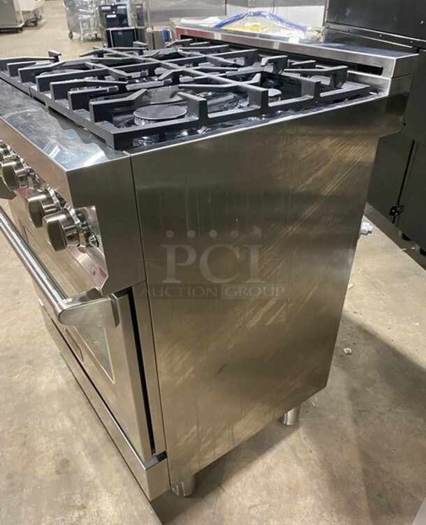 Zline Commercial Gas Powered 4 Burner Stove! With Oven Underneath! Stainless Steel! On Legs! MODEL RG30 SN: RG30GE2205022602 120V - Image 2 of 10