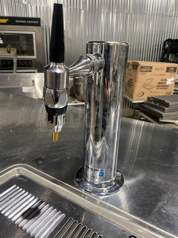 BEAUTIFUL! Beverage Air Commercial Dual Tower Beer Kegerator! With 2 Tap Beer Dispensers! Model DD68 Serial 4507229! 115V 1Phase! WORKING WHEN REMOVED! - Image 6 of 11