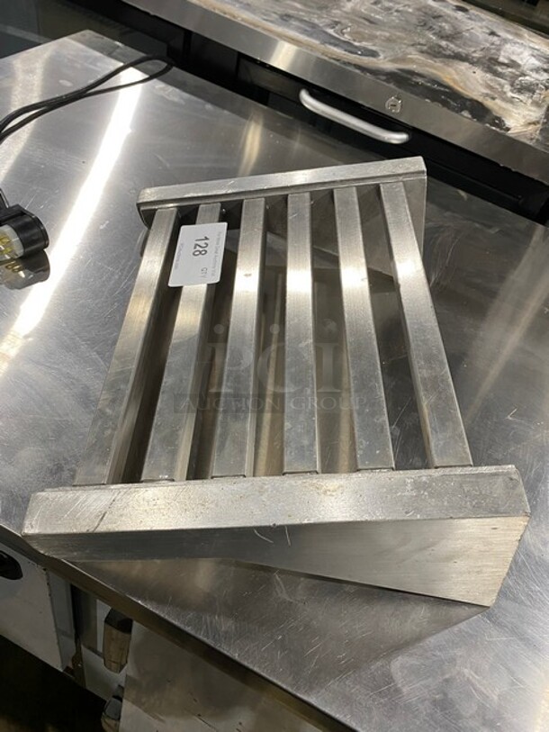 All Stainless Steel Wall Shelf! - Image 4 of 4