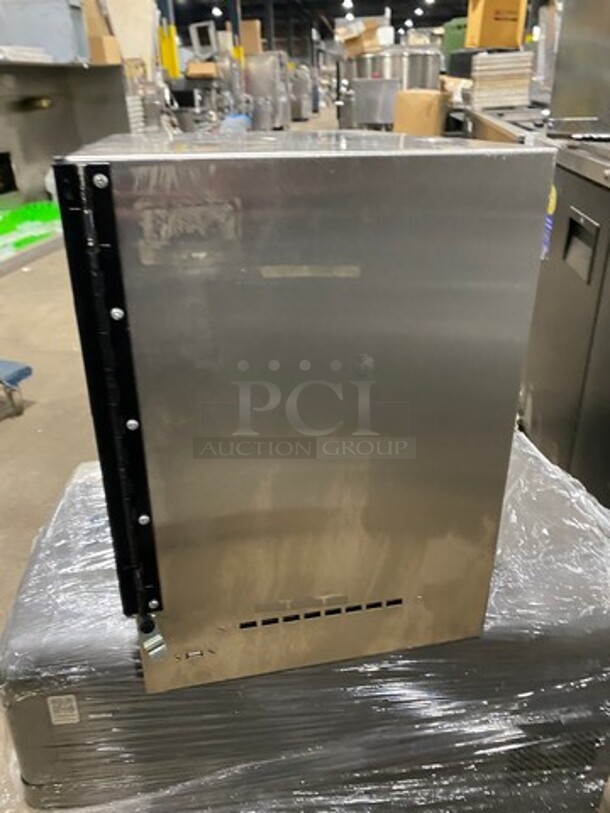 Medline Commercial Countertop Intelligent Warmer For ReadyBath Products! 24 Warming Slots! Model: MSCWARMER24S SN: MSC4L01144 115V - Image 3 of 8