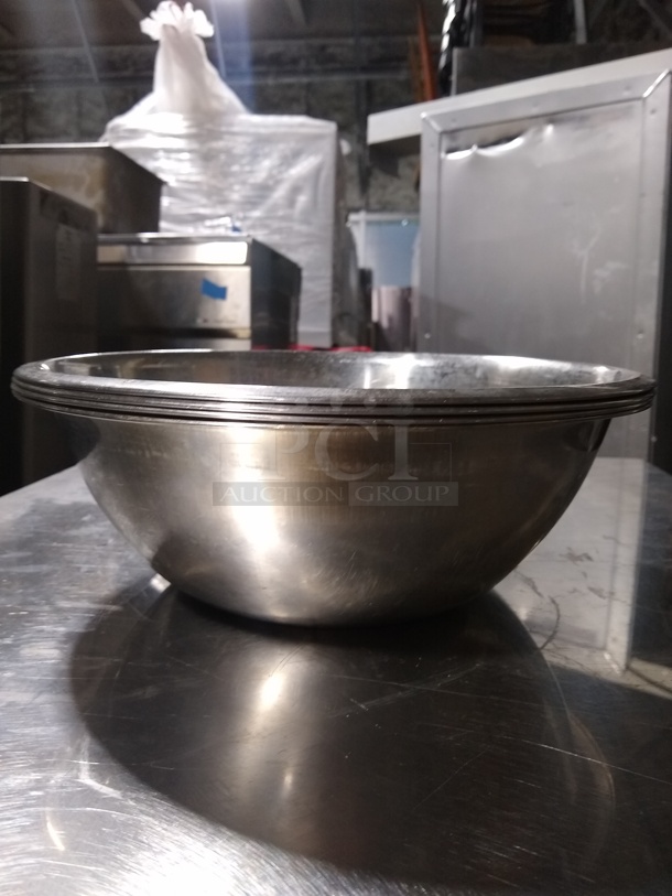 Choice 11 Inch Stainless Steel Mixing Bowl - Image 2 of 3