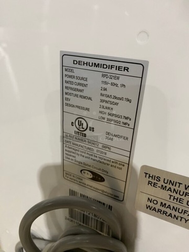 NEW! OUT OF THE BOX! SCRATCH-N-DENT! Whynter Portable Dehumidifier Unit! 4,000 Square Feet Room Capacity! Model: RPD321EW 115V - Image 4 of 7