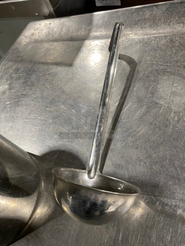 ALL ONE MONEY! MISCELLANEOUS! Includes Assorted Ladle, Tongs, Serving Spoon, And More! - Image 4 of 4