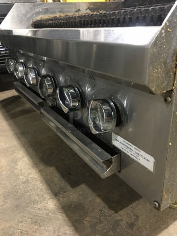 LATE MODEL! 2018 Southbend Commercial Countertop Natural Gas Powered Char Broiler Grill! With Back And Side Splashes! All Stainless Steel! On Small Legs! WORKING WHEN REMOVED! Model: HDC36 SN: 18H93627 - Image 8 of 12