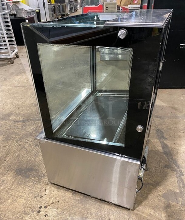 Marchia Commercial Refrigerated Bakery Display Case Merchandiser! With Rear Access Doors! Stainless Steel Body! Model: G300BF SN: 2008119S! 110V! - Image 4 of 8