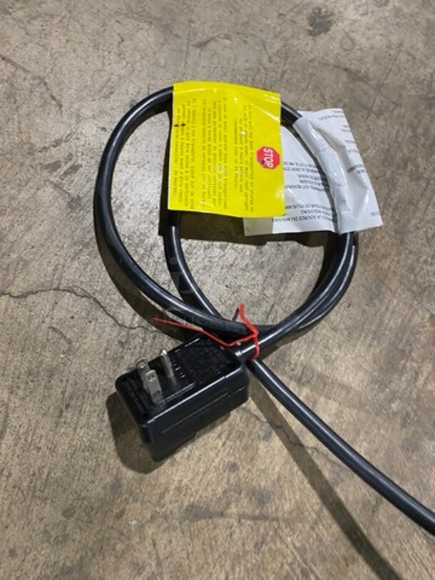 NEW! OUT OF THE BOX! SCRATCH-N-DENT! DeLonghi Portable Air Conditioner Unit! Model: PACAN140HPEW 115V - Image 7 of 8