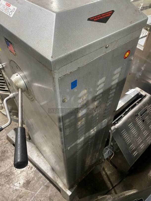 NICE! Univex Commercial Planetary Mixer! With Mixing Bowl And Guard! With Spiral Hook, Paddle And Whisk Attachments! Model: SRM60 SN: M015153 208/240V 60HZ 1 Phase - Image 3 of 9