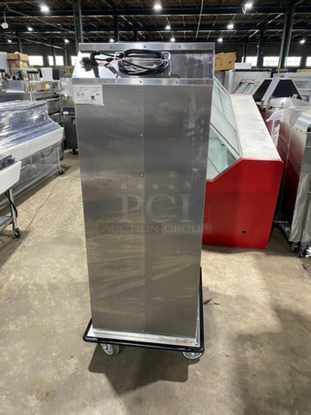 Wittco Commercial Electric Powered Heated Holding Cabinet! All Stainless Steel! On Casters! Model: 182615SCH SN: EX720758 120V 60HZ 1 Phase - Image 3 of 11
