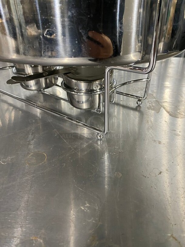 5 QT Stainless Steel Oval Shaped Chafing Dish! - Image 4 of 8