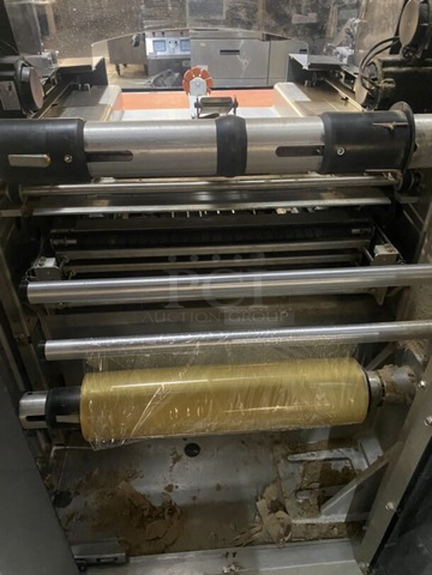 SWEET! Hobart Floor Model Commercial AUTOMATIC WRAPPING SYSTEM! Model AWS-1LR!  With Conveyor! With Digital Control Panel & Printer Laber!  208V 1 Phase!   - Image 9 of 12