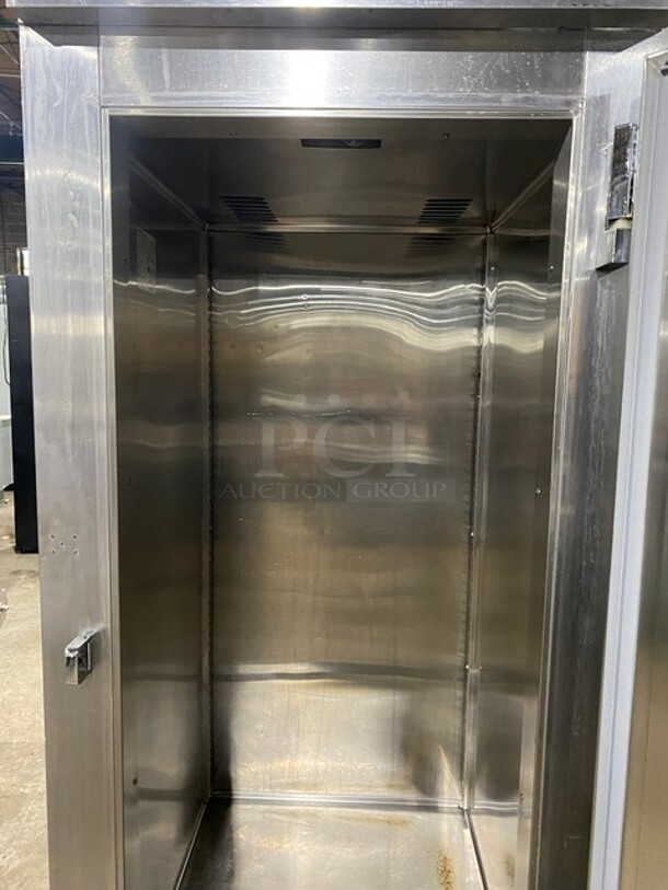 Nice! VICTORY Commercial Single Door Reach In Freezer! All Stainless Steel! Model FS1DS7EWNYC 115V 1PH - Image 4 of 5